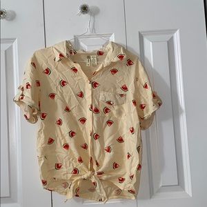 Watermelon collard button up
